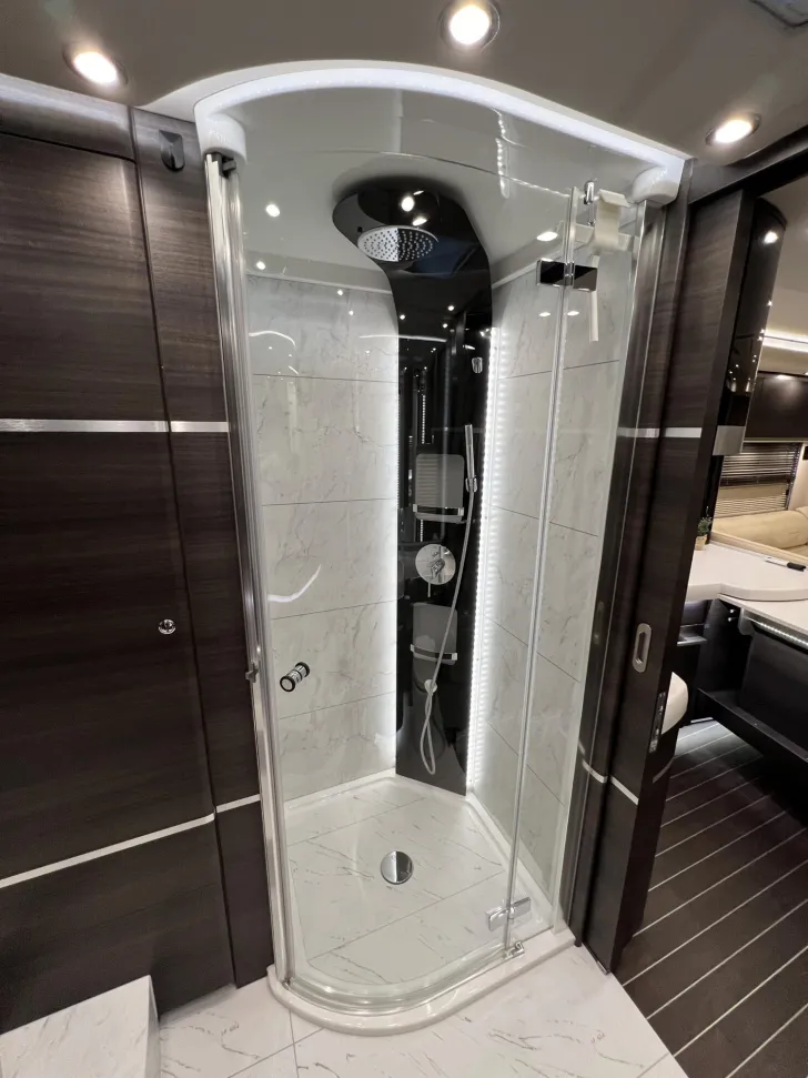Fahrzeugbild Concorde Centurion 1200 GST MB Actros (K550) #26