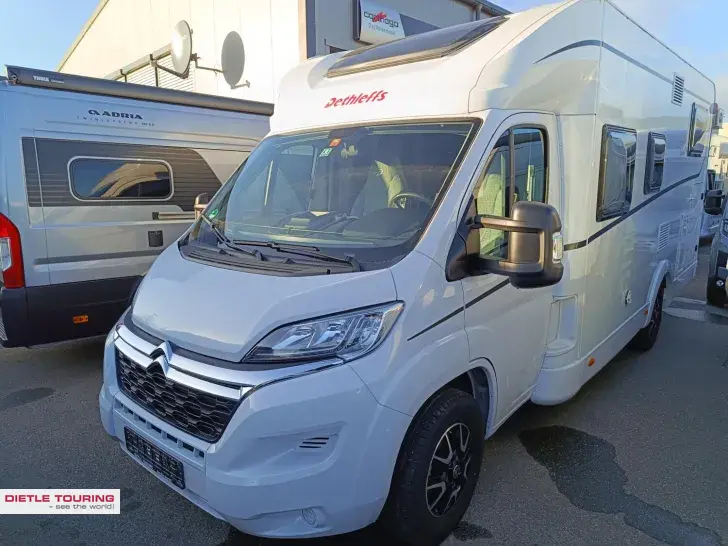 Fahrzeugbild Dethleffs Just Camp T 6812 EB Markise, RFK, Hubbett #3