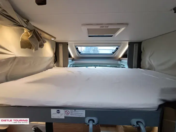 Fahrzeugbild Dethleffs Just Camp T 6812 EB Markise, RFK, Hubbett #8