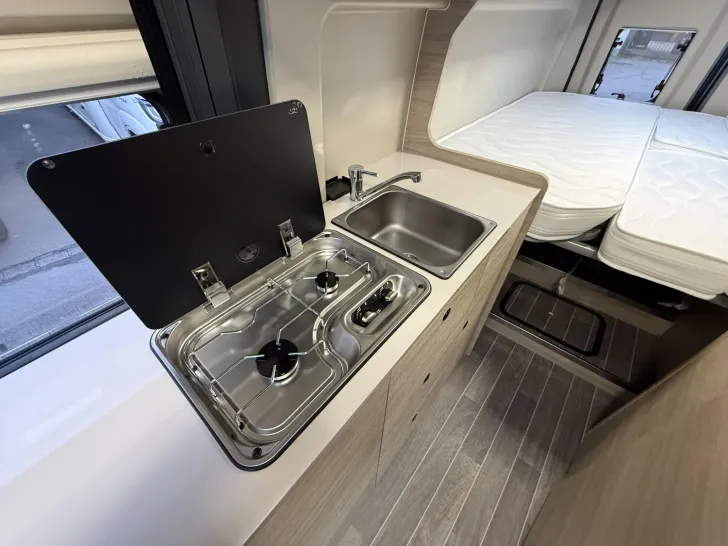 Fahrzeugbild Forster Livin Up Pro FV 636 EB Vibe Automatik - Markise #9
