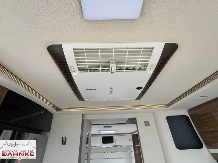 Fahrzeugbild Eura Mobil Integra 760 QB Alde/el.Markise/2xTV/Solar/AHK #8