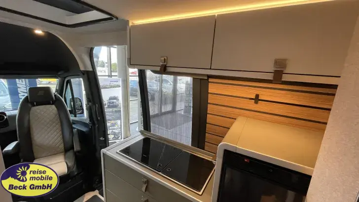 Fahrzeugbild Hymer Camper Van Grand Canyon S CrossOver Beck GCS 26 #23