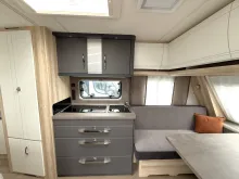 Fahrzeugbild Hobby De Luxe 495 WFB Modell 2026 ausgestellt! #10