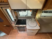 Fahrzeugbild Frankia FF4/Automatik/Rundsitz+Hubbett/Klima/Solar/AHK #11