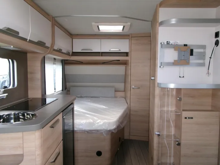 Fahrzeugbild Knaus Südwind BLACK SELECTION 450 FU #4