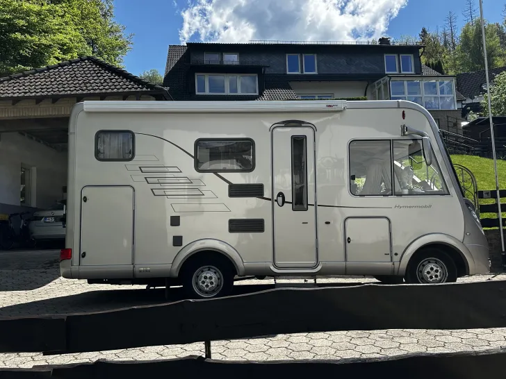 Fahrzeugbild Hymer B-Klasse 504 Garagenwagen, sehr g #2