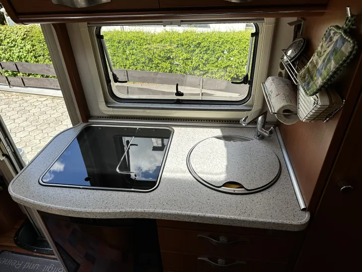 Fahrzeugbild Hymer B-Klasse 504 Garagenwagen, sehr g #9