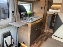 Fahrzeugbild Weinsberg CaraCompact MB EDITION PEPPER 640 MEG Aus 1.Hand #12