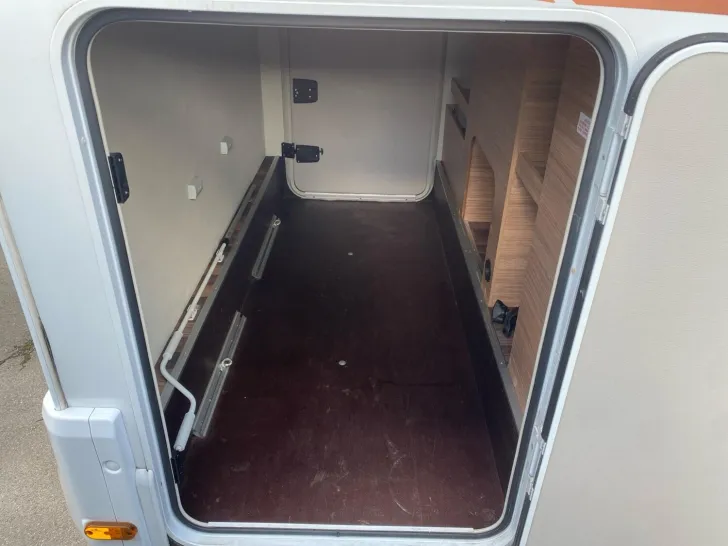 Fahrzeugbild Weinsberg CaraCompact MB EDITION PEPPER 640 MEG Aus 1.Hand #23