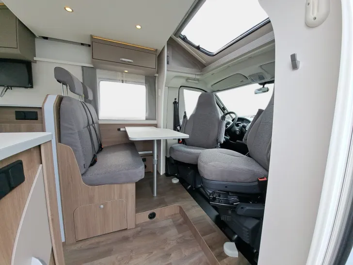 Fahrzeugbild Carado T 135 Pro+ Hubbett, Solar, LTE, TV #8