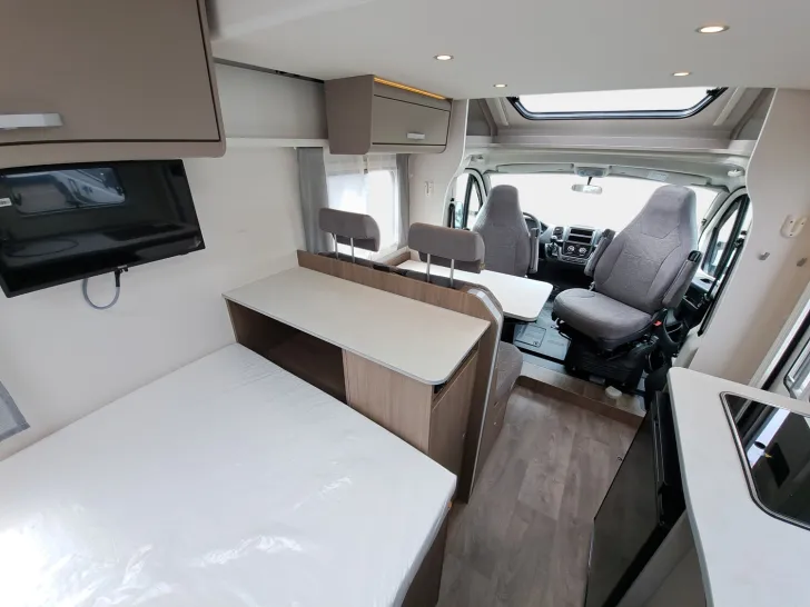 Fahrzeugbild Carado T 135 Pro+ Hubbett, Solar, LTE, TV #11