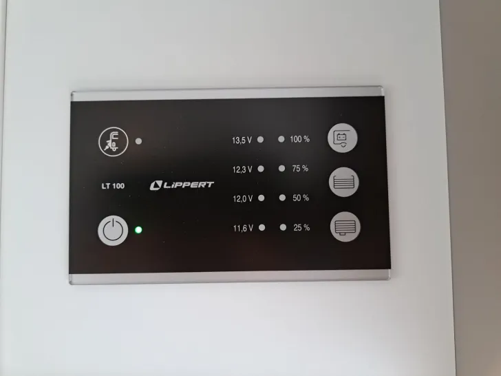 Fahrzeugbild Carado T 135 Pro+, Hubbett, Solar, LTE, TV #14