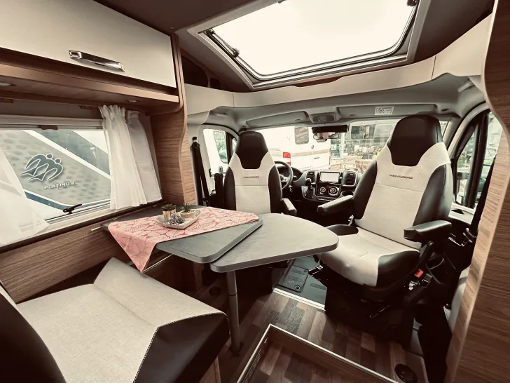 Fahrzeugbild Weinsberg CaraCompact 600 MEG EDITION [PEPPER] AKTION !elektrische Parkbremse #13