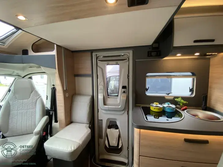 Fahrzeugbild Knaus L!VE WAVE 650 MEG Black Selection 2026 #25