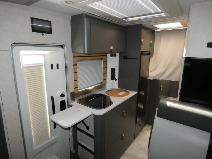 Fahrzeugbild Hymer ML-T 580 CrossTrail Winterp. Leder, AHK, GFK-Dach #10