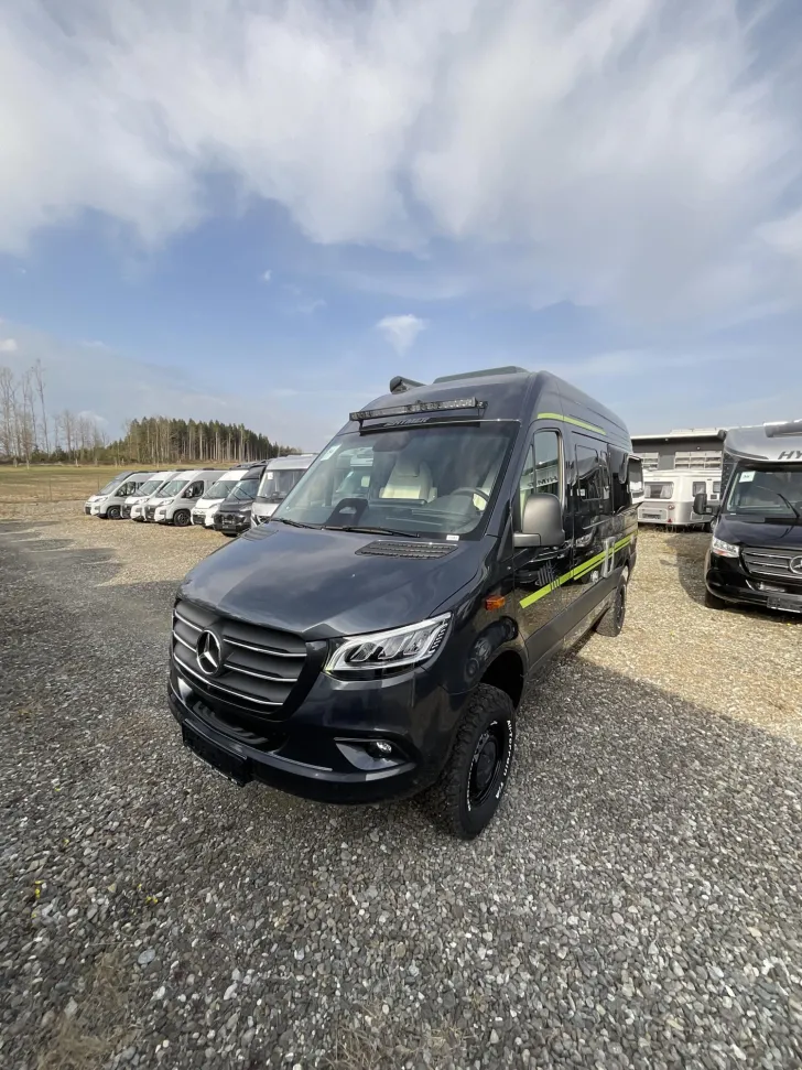 Fahrzeugbild Hymer Grand Canyon S CrossOver 600 #1