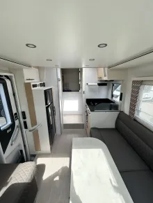 Fahrzeugbild Notin Progress VERA NP 124500€ 1 Hd. Solar Lithium #36