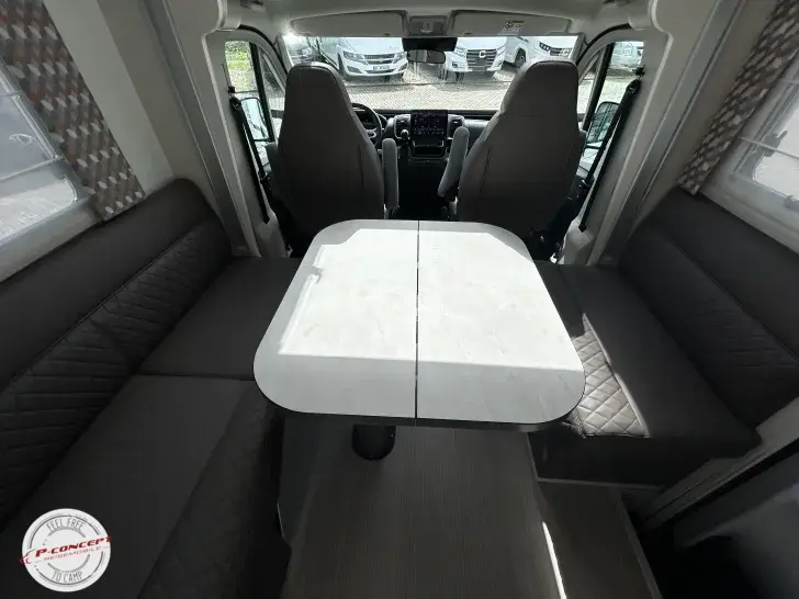 Fahrzeugbild Notin Progress VERA NP 124500€ 1 Hd. Solar Lithium #40