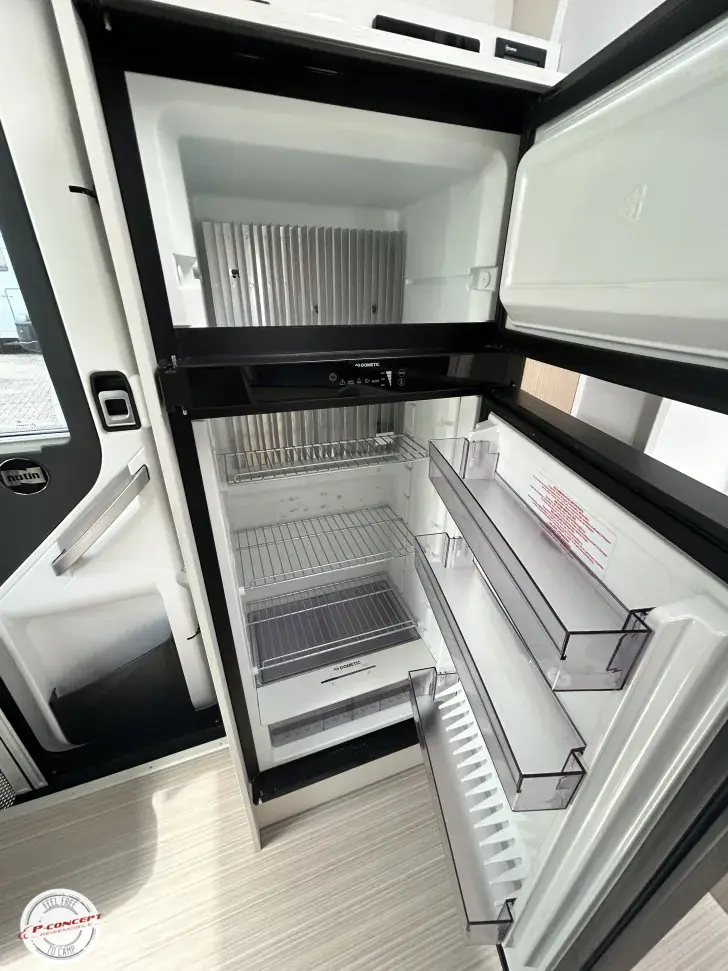 Fahrzeugbild Notin Progress VERA NP 124500€ 1 Hd. Solar Lithium #41