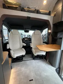Fahrzeugbild Hymer Venture S Mercedes #9