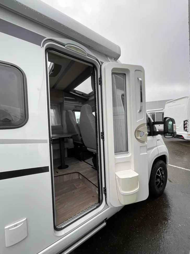 Fahrzeugbild Hymer Exsis-t Pure 580 #8