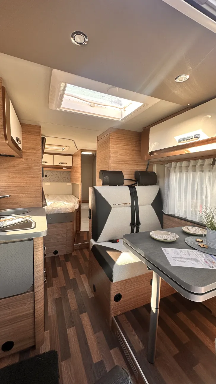 Fahrzeugbild Weinsberg CaraCompact 600 MF EDITION [PEPPER] AKTIONSPREIS #4