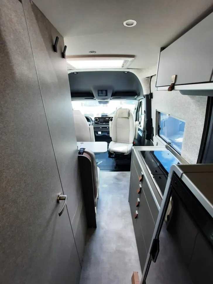 Fahrzeugbild Hymer Camper Van Grand Canyon S 600 Verfüg./Sale 9.965,- € sparen #4