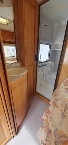 Fahrzeugbild Knaus Azur 500 TF Nr. 10 - Mover, franz. Bett #18
