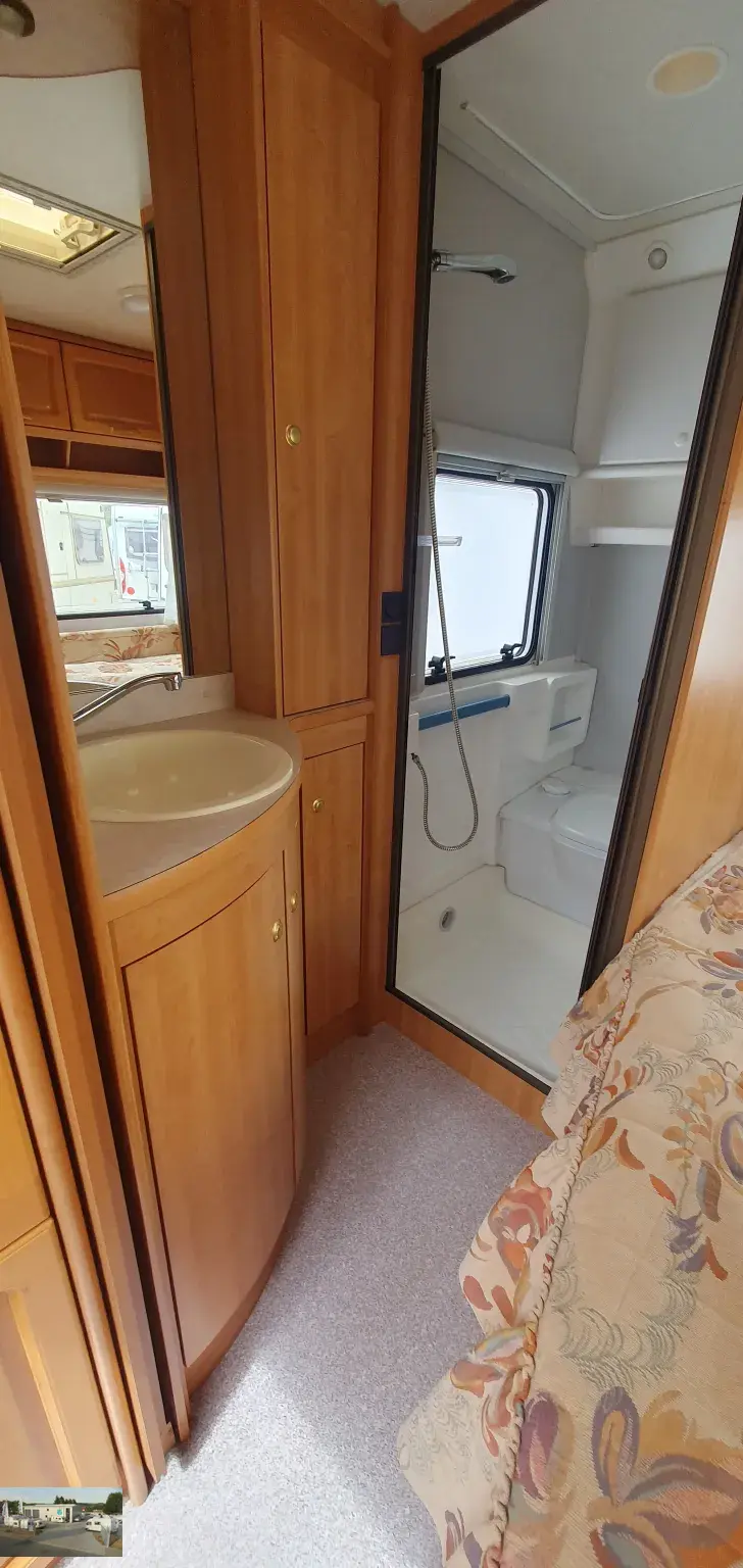 Fahrzeugbild Knaus Azur 500 TF Nr. 10 - Mover, franz. Bett #18