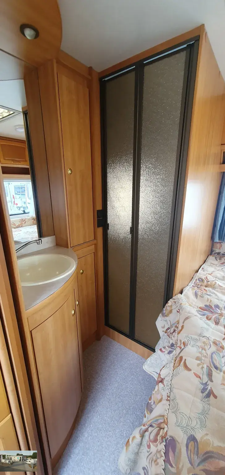 Fahrzeugbild Knaus Azur 500 TF Nr. 10 - Mover, franz. Bett #19