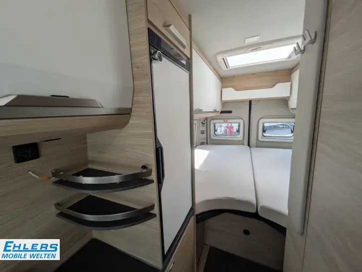 Fahrzeugbild Knaus BoxStar 60 YEARS 630 FREEWAY Sonderausstattung 60 JEARS/Solar/Markise/Lithium/AHK/Wechselrichter/SAT/TV #15