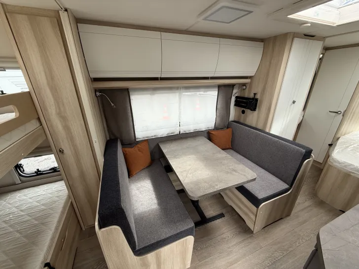 Fahrzeugbild Hobby De Luxe 540 KMFe Neufahrzeug Modell 2026 #9