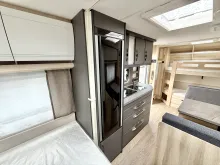 Fahrzeugbild Hobby De Luxe 540 KMFe Neufahrzeug Modell 2026 #23