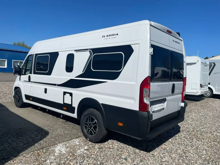 Fahrzeugbild Adria TWIN Twin 640 SGX ++WHITE-EDITION++ #6