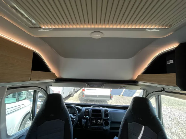 Fahrzeugbild Adria TWIN Twin 640 SGX ++WHITE-EDITION++ #33
