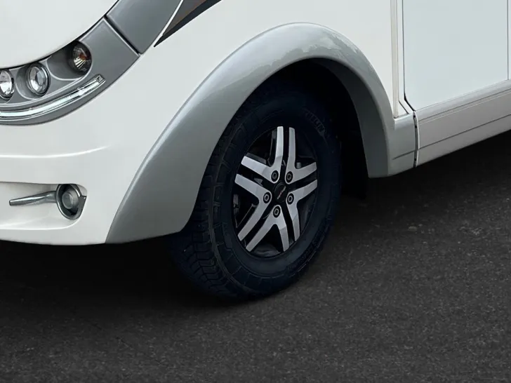Fahrzeugbild Carthago chic c-line I 4.9 LE (527) #6