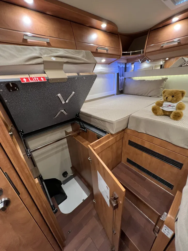 Fahrzeugbild Carthago chic c-line I 4.9 LE (527) #26