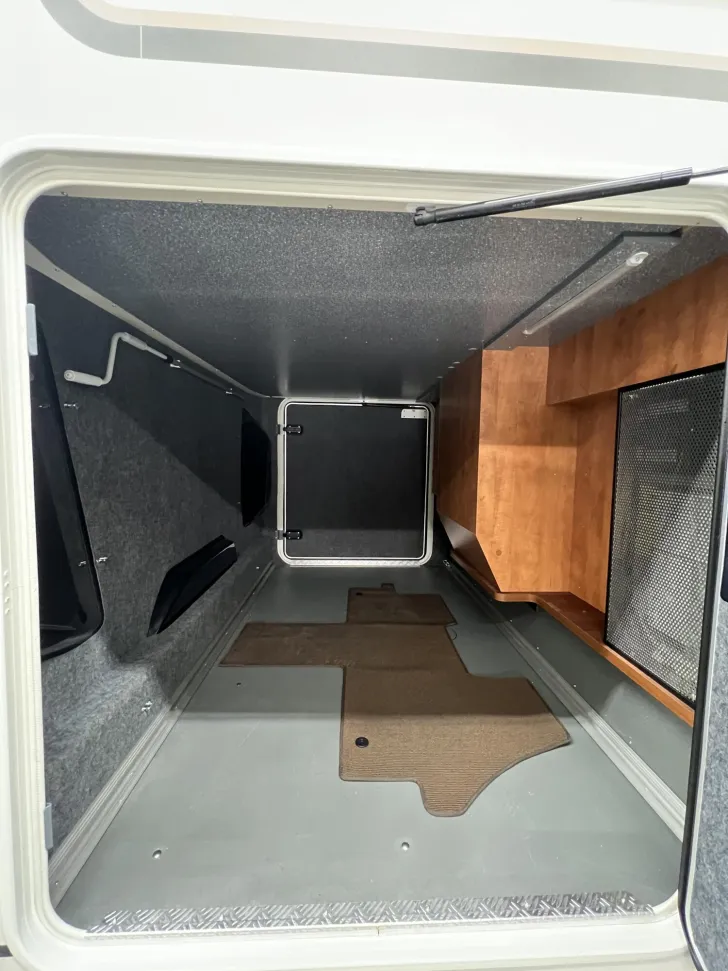 Fahrzeugbild Carthago chic c-line I 4.9 LE (527) #41