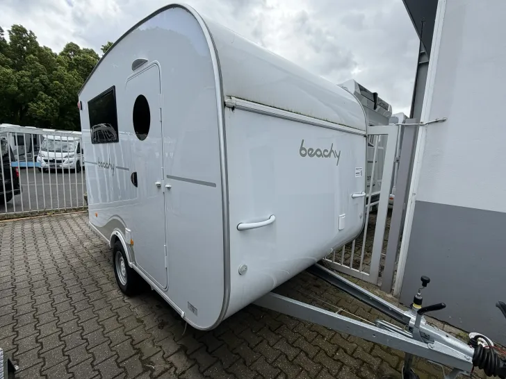 Fahrzeugbild Hobby Beachy 360 Aufl. 1.200 kg, Sonnensegel #1