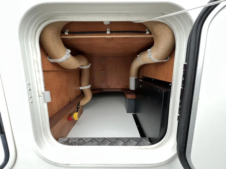 Fahrzeugbild Carthago chic c-line T 4.9 LE (526) #36