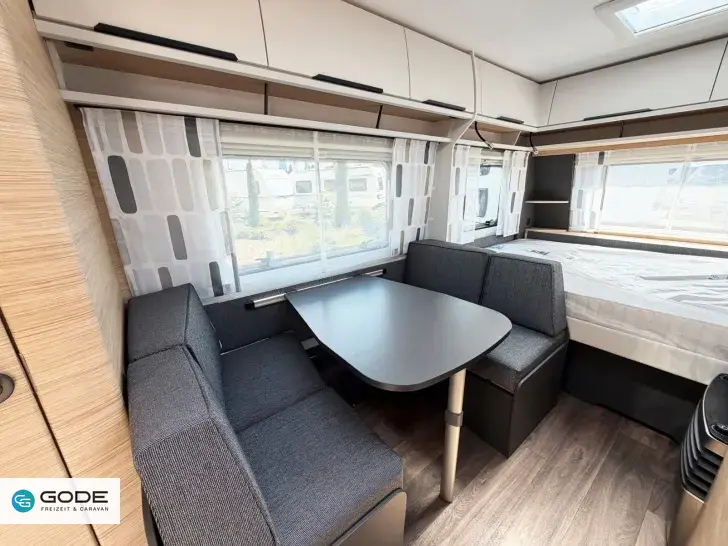 Fahrzeugbild Fendt Apero 495 SKM/2.000 kg/TV-Halter Sky #8