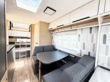 Fahrzeugbild Fendt Apero 495 SKM/2.000 kg/TV-Halter Sky #9