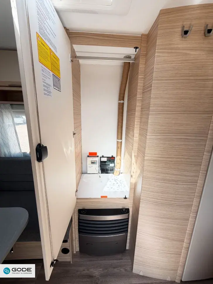 Fahrzeugbild Fendt Apero 495 SKM/2.000 kg/TV-Halter Sky #17