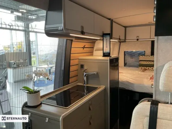 Fahrzeugbild Hymer Grand Canyon S CrossOver #9
