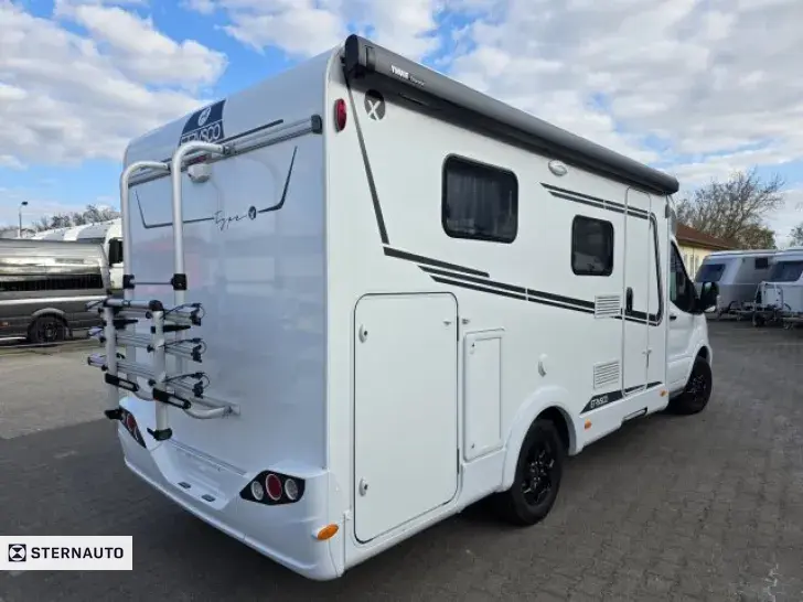 Fahrzeugbild Etrusco V 6.6 SF Ford Automatik /Schwenkbad / XENON #3
