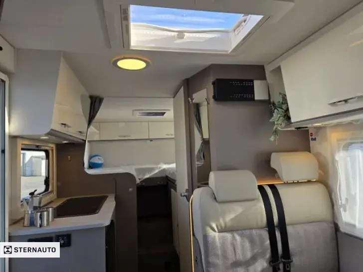 Fahrzeugbild Etrusco V 6.6 SF Ford Automatik /Schwenkbad / XENON #11