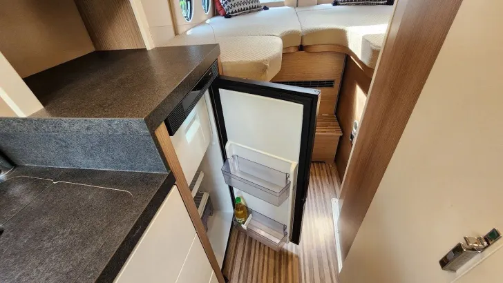 Fahrzeugbild Malibu Van Diversity 640 LE K charming GT skyview Wie neu: GT S #9