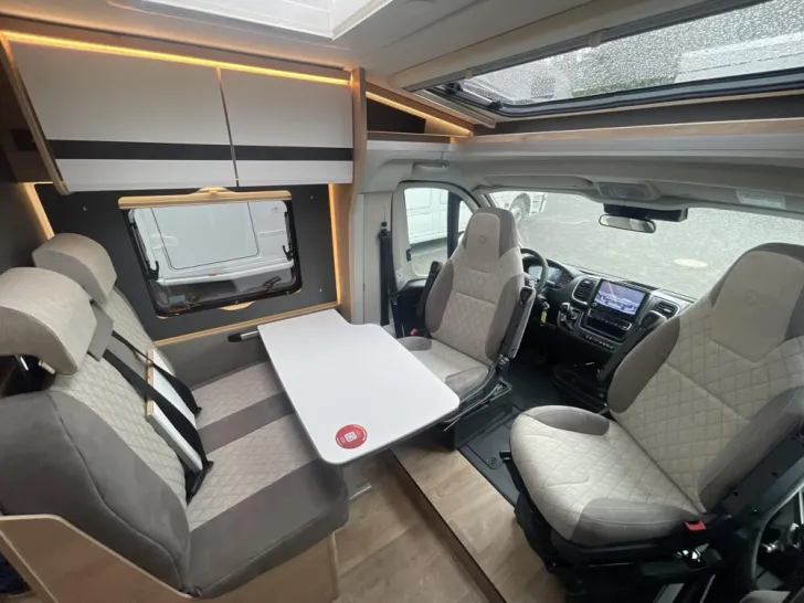 Fahrzeugbild Dethleffs Globebus Camp Active T 4 #13