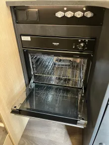 Fahrzeugbild Sunlight T 68 XX 180PS Automatik+Backofen* #14
