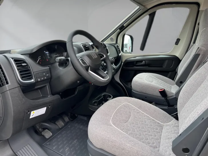 Fahrzeugbild Malibu Relax 640 LE R active Fiat (743) #9